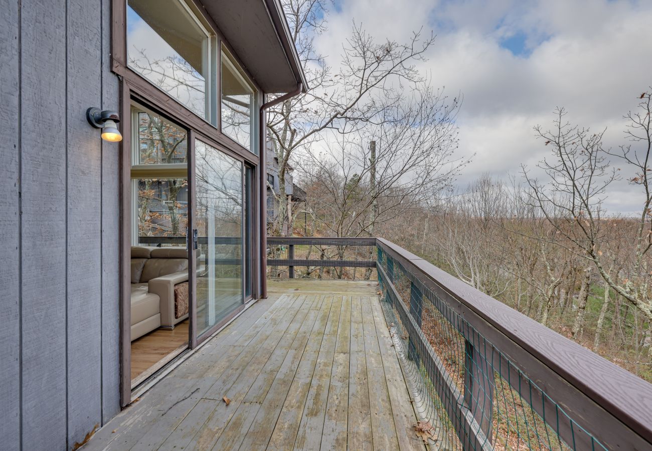 House in Tannersville - Cozy Modern Camelback House